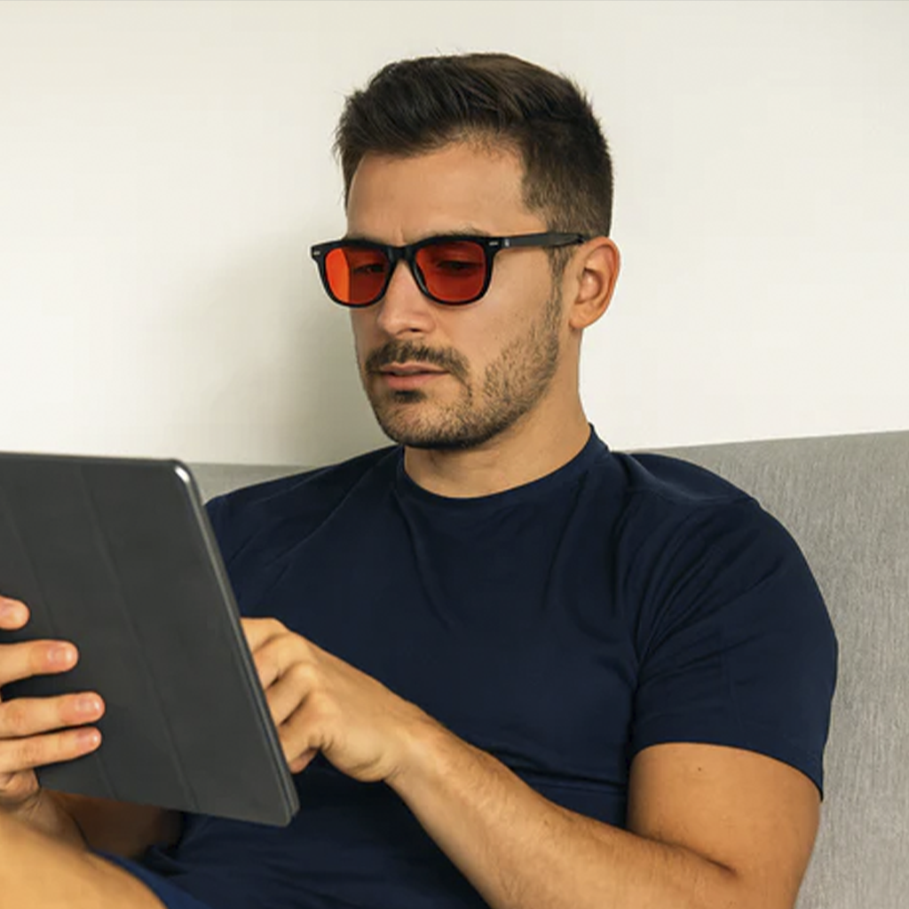 Las gafas que transforman tu día en minutos: eliminan el cansancio visual, alivian el dolor de cabeza y recuperan tu sueño